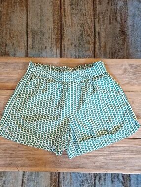 a new day Teal & White Patterned Athletic Shorts. Great Condition Size Small